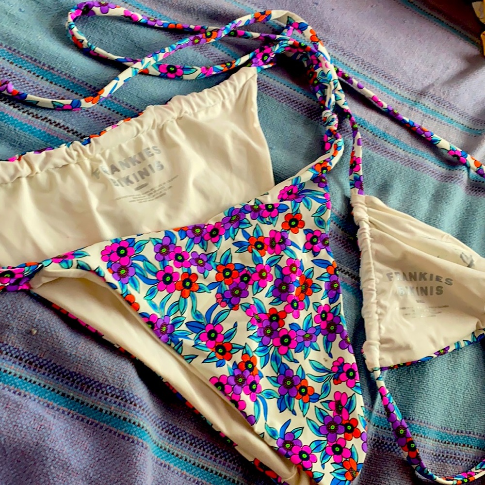 Frankies bikini harvest pattern